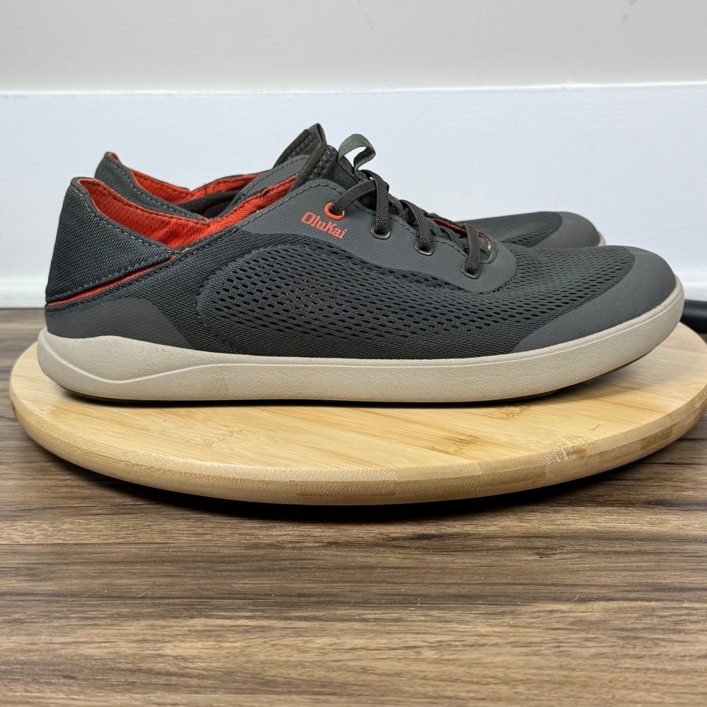 OluKai Moku Pae Boat Shoe Mens 10.5 Grey Orange Excellent Mesh Drop-In Heel